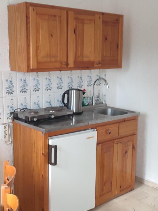 Marianna Apartments Agia Pelagia  Buitenkant foto
