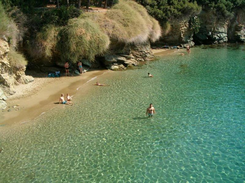 Marianna Apartments Agia Pelagia  Buitenkant foto